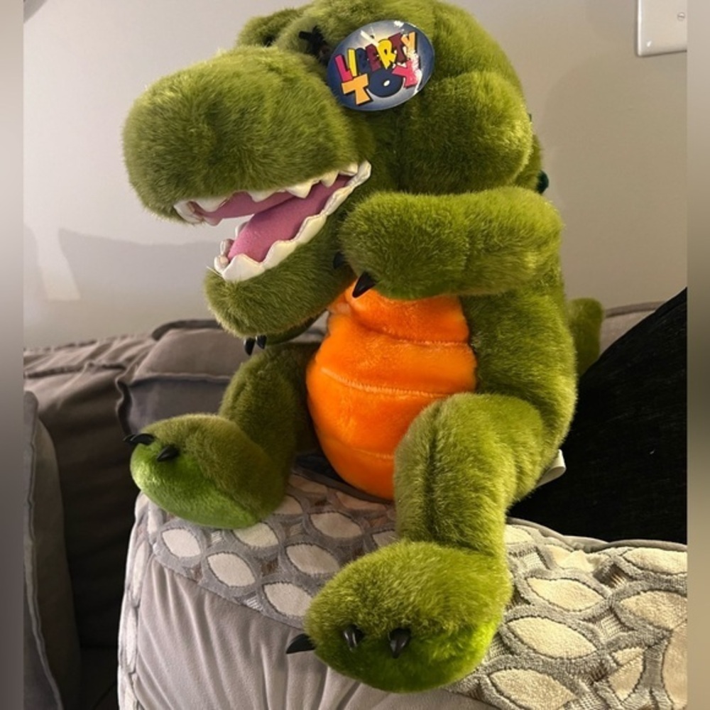 Vintage Liberty‎ toy company 1999 croc plush toy NWT